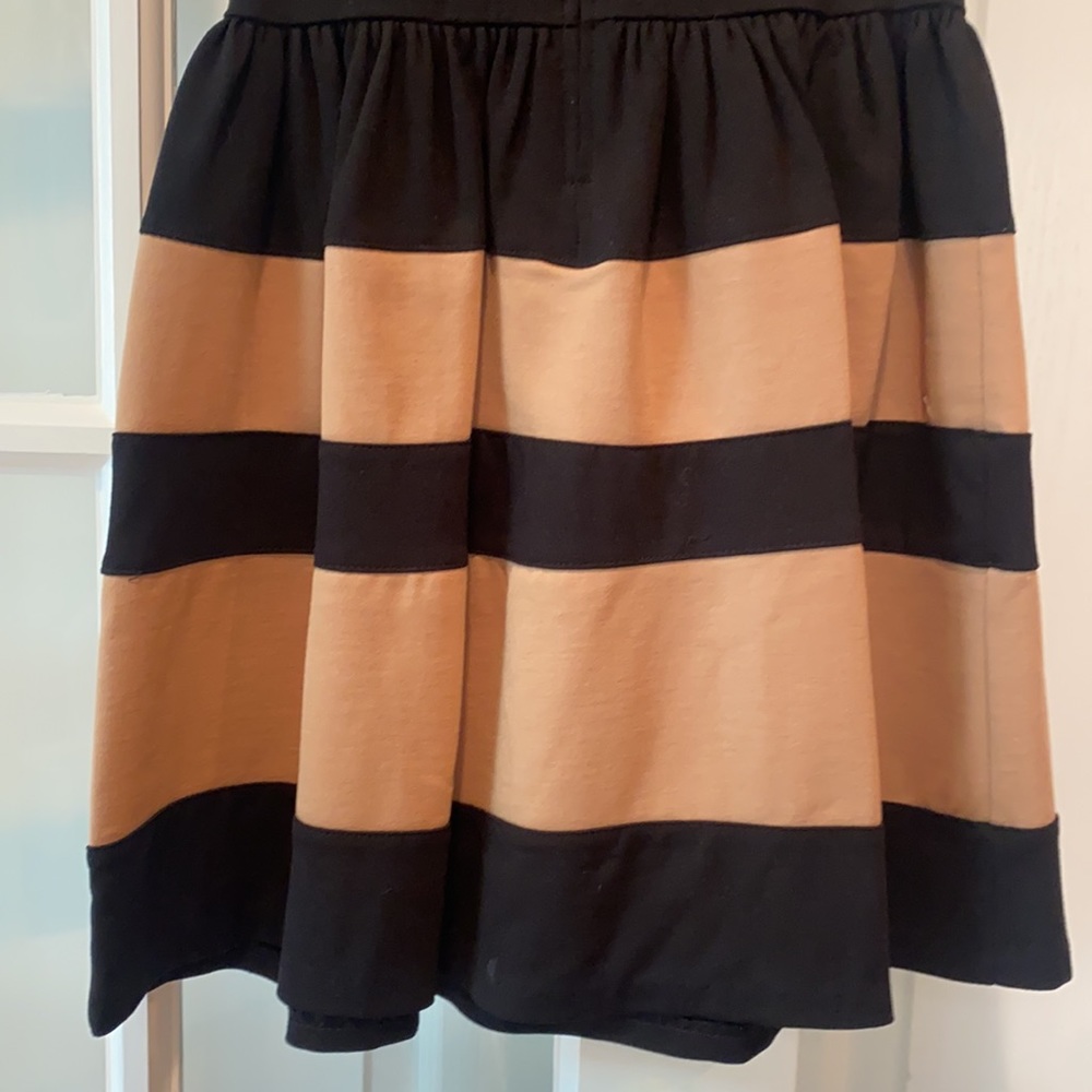 Dress - Picture 5 of 9
